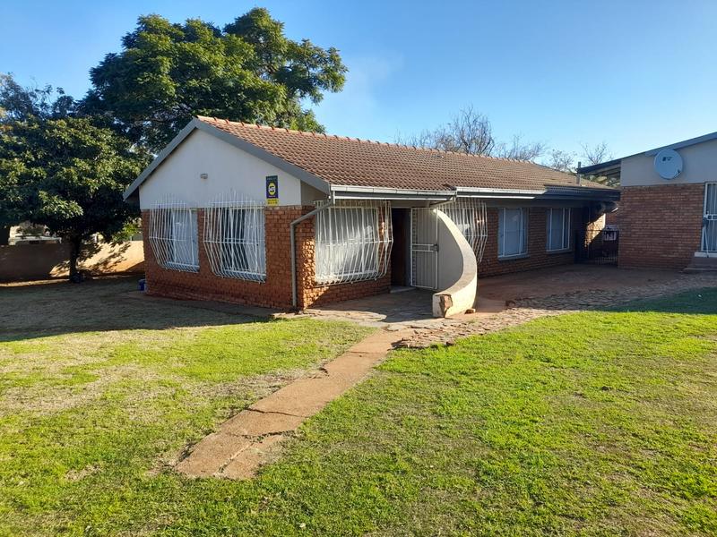 To Let 3 Bedroom Property for Rent in Pretoria West Gauteng