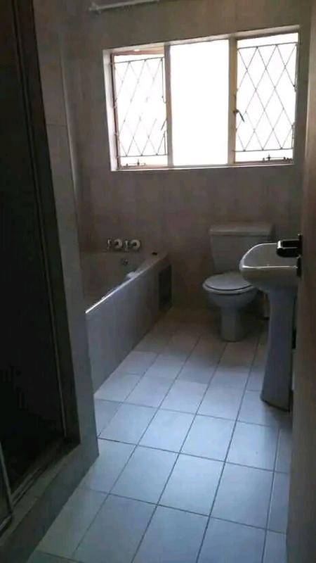 6 Bedroom Property for Sale in Amandasig Gauteng