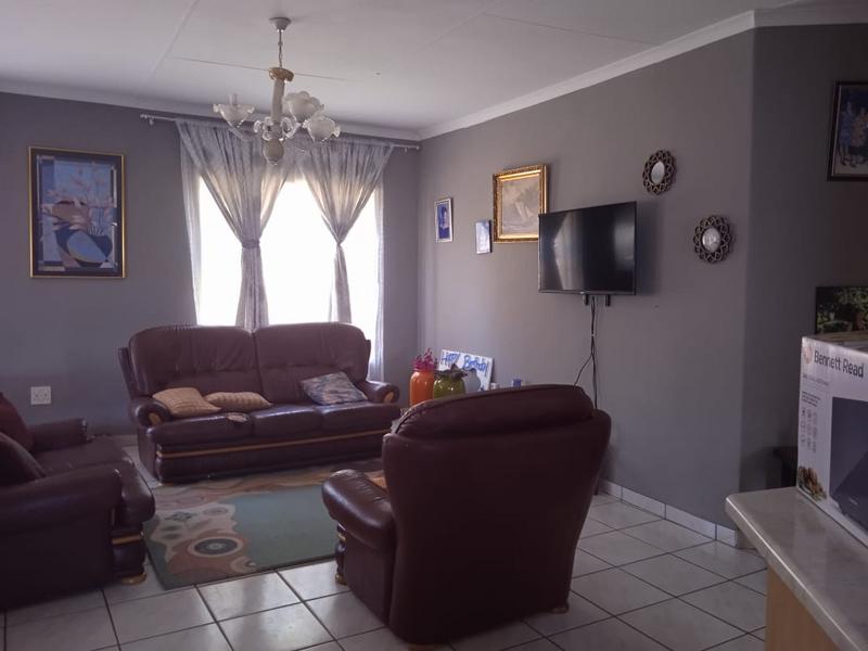 3 Bedroom Property for Sale in Chantelle Gauteng