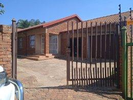 3 Bedroom Property for Sale in Chantelle Gauteng