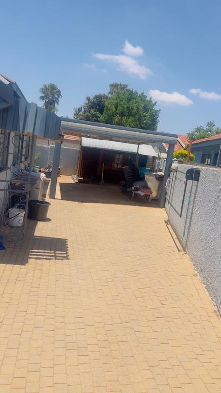 3 Bedroom Property for Sale in Clarina Gauteng