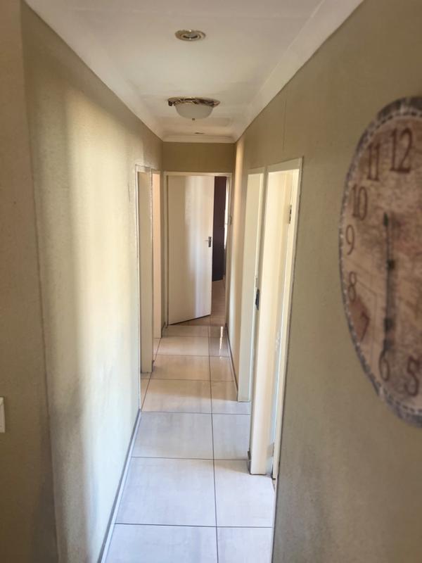 3 Bedroom Property for Sale in Clarina Gauteng