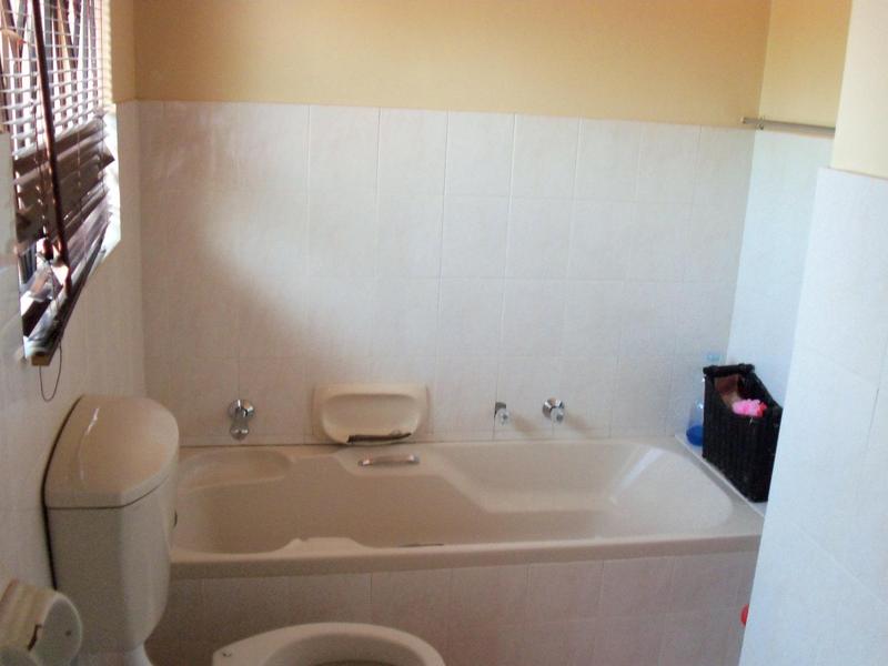 3 Bedroom Property for Sale in The Orchards Gauteng