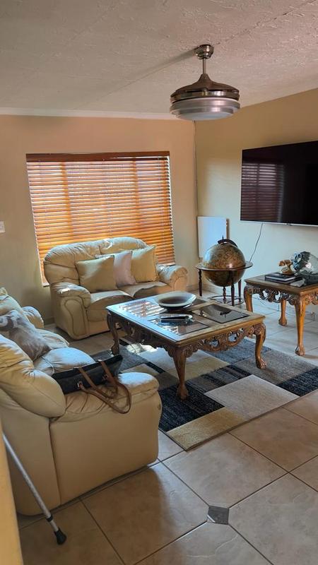 2 Bedroom Property for Sale in The Orchards Gauteng