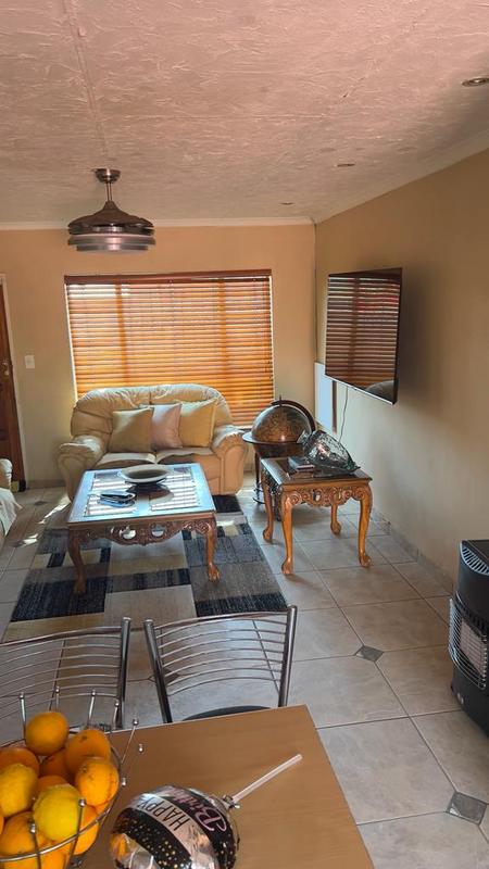 2 Bedroom Property for Sale in The Orchards Gauteng