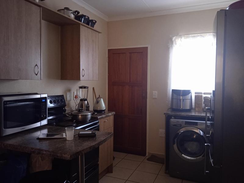 3 Bedroom Property for Sale in The Orchards Gauteng