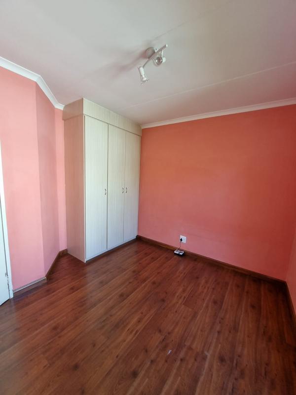 3 Bedroom Property for Sale in Kosmosdal Gauteng