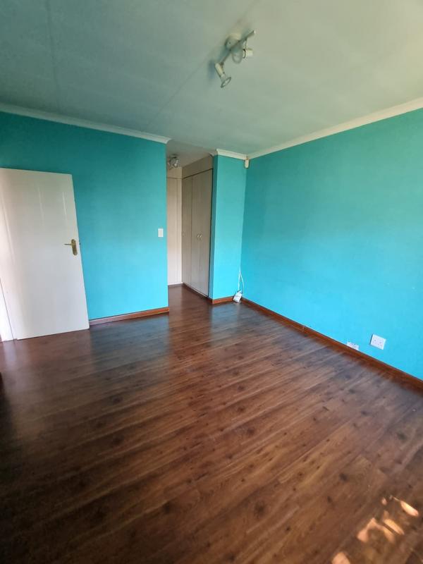 3 Bedroom Property for Sale in Kosmosdal Gauteng