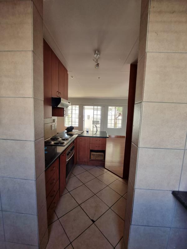 3 Bedroom Property for Sale in Kosmosdal Gauteng