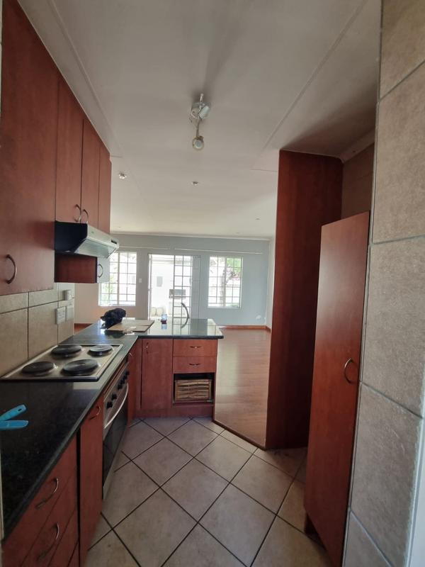 3 Bedroom Property for Sale in Kosmosdal Gauteng