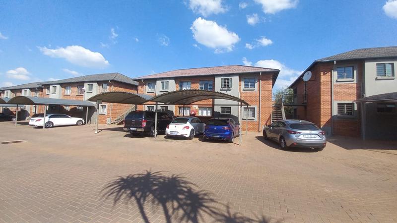 2 Bedroom Property for Sale in Andeon Gauteng