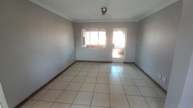 2 Bedroom Property for Sale in Andeon Gauteng