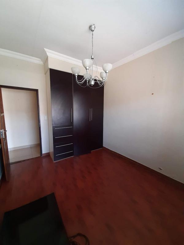 4 Bedroom Property for Sale in Annlin Gauteng