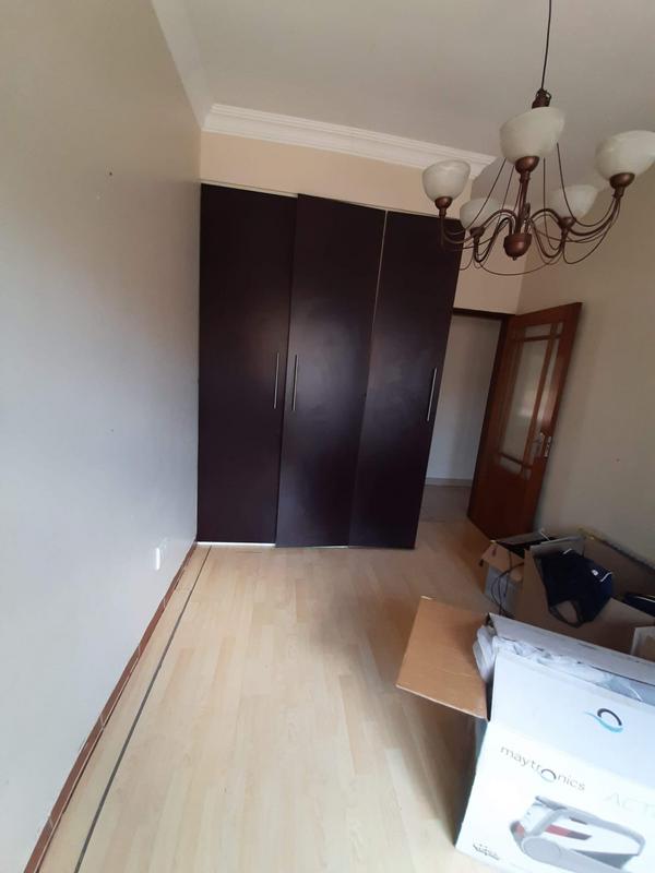 4 Bedroom Property for Sale in Annlin Gauteng