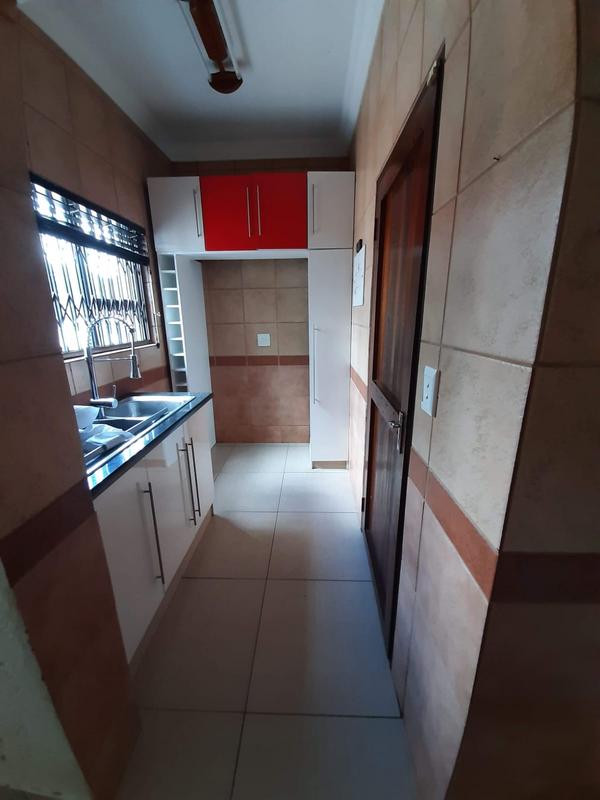 4 Bedroom Property for Sale in Annlin Gauteng