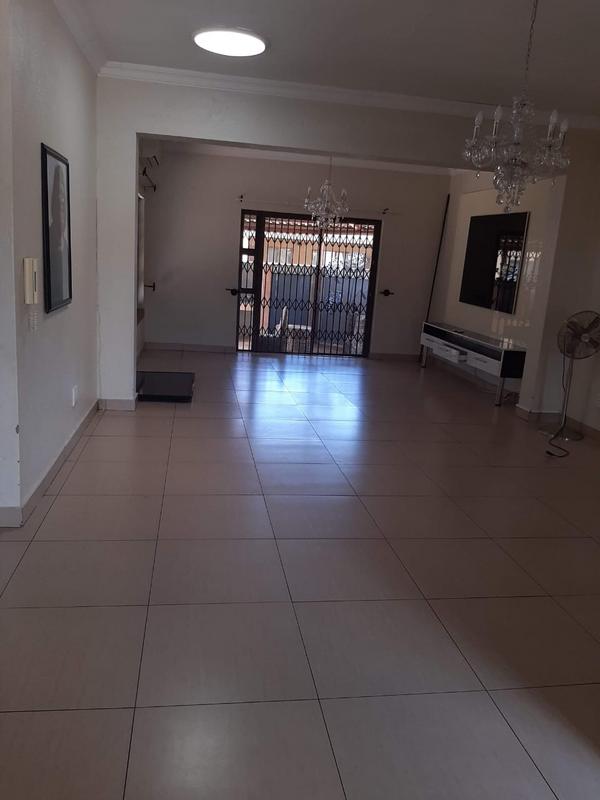 4 Bedroom Property for Sale in Annlin Gauteng