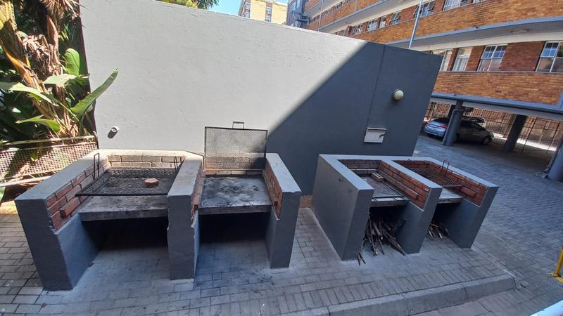 2 Bedroom Property for Sale in Arcadia Gauteng