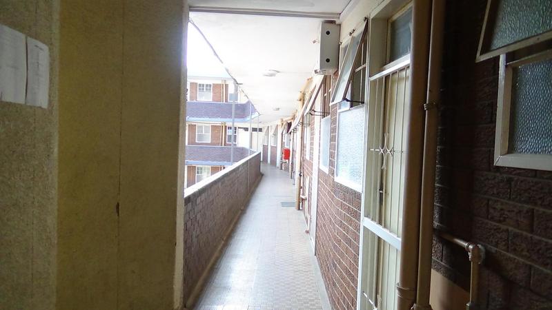 2 Bedroom Property for Sale in Sunnyside Gauteng