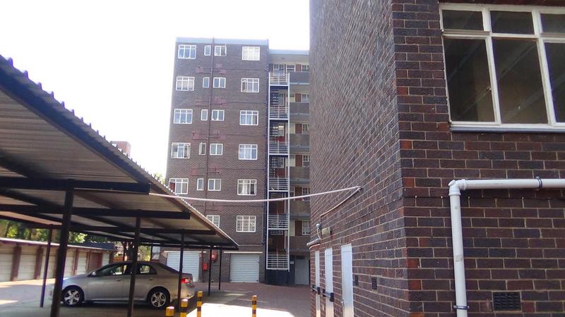 2 Bedroom Property for Sale in Sunnyside Gauteng
