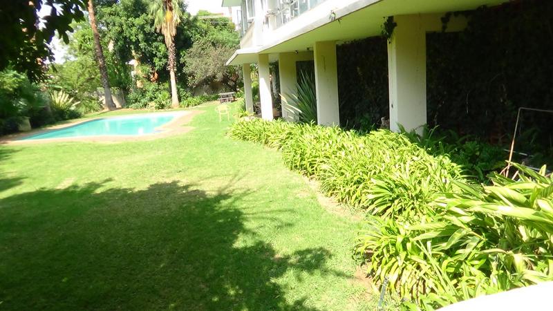 2 Bedroom Property for Sale in Sunnyside Gauteng