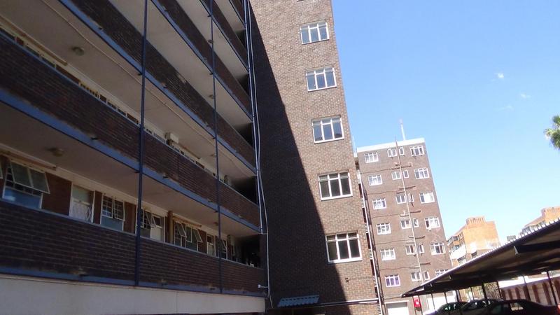 2 Bedroom Property for Sale in Sunnyside Gauteng