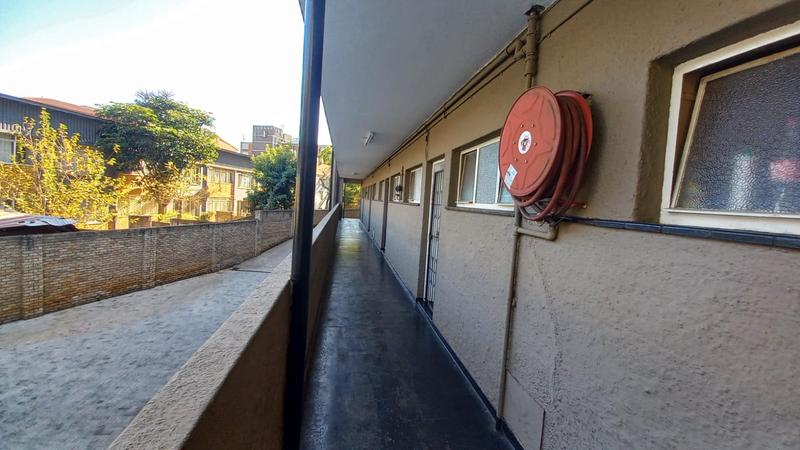 1 Bedroom Property for Sale in Sunnyside Gauteng