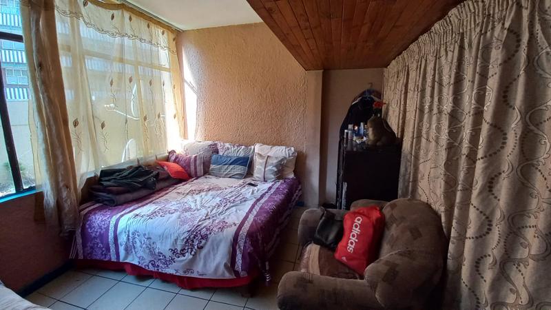1 Bedroom Property for Sale in Sunnyside Gauteng