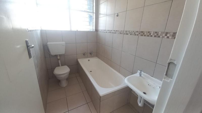 2 Bedroom Property for Sale in Sunnyside Gauteng