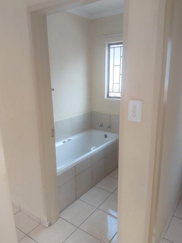 3 Bedroom Property for Sale in Soshanguve VV Gauteng