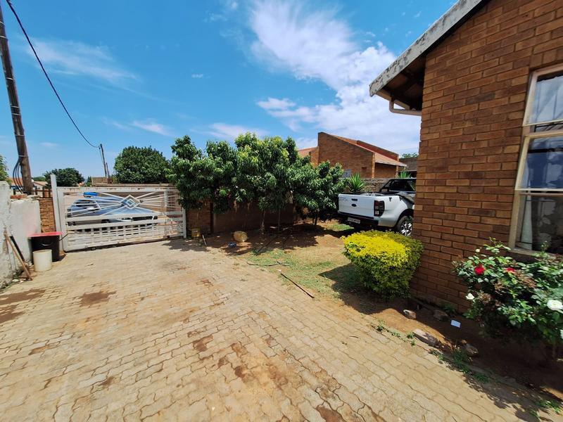 3 Bedroom Property for Sale in Soshanguve XX Gauteng