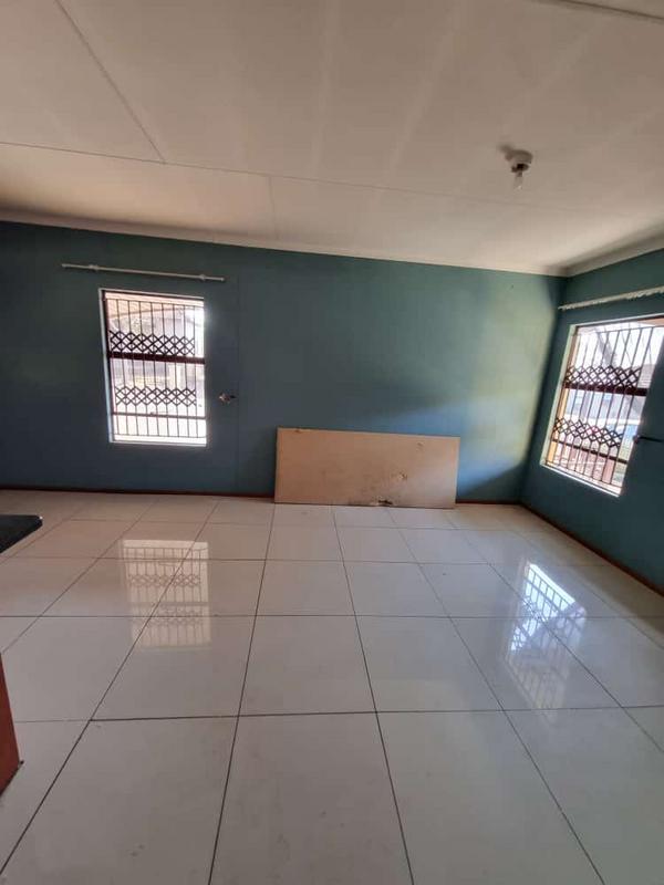 2 Bedroom Property for Sale in Heatherview Gauteng