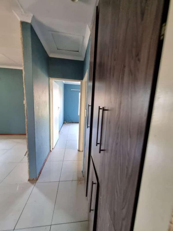 2 Bedroom Property for Sale in Heatherview Gauteng