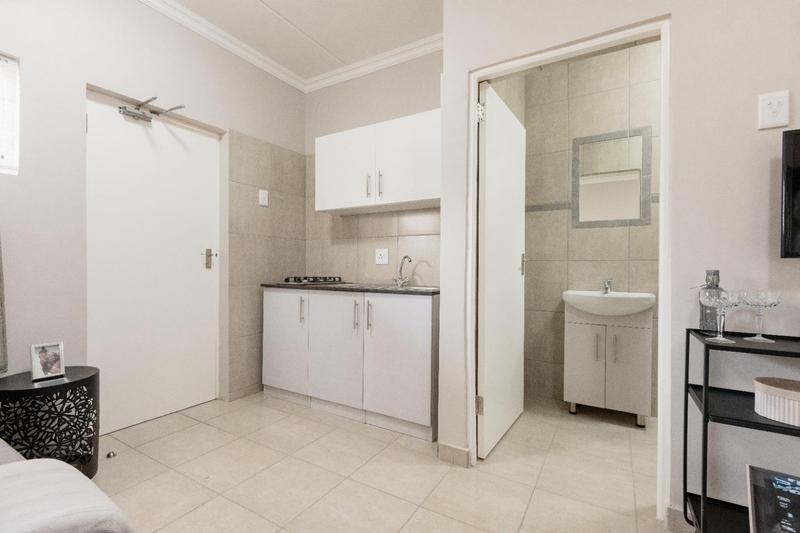 To Let 0 Bedroom Property for Rent in Randburg Central Gauteng