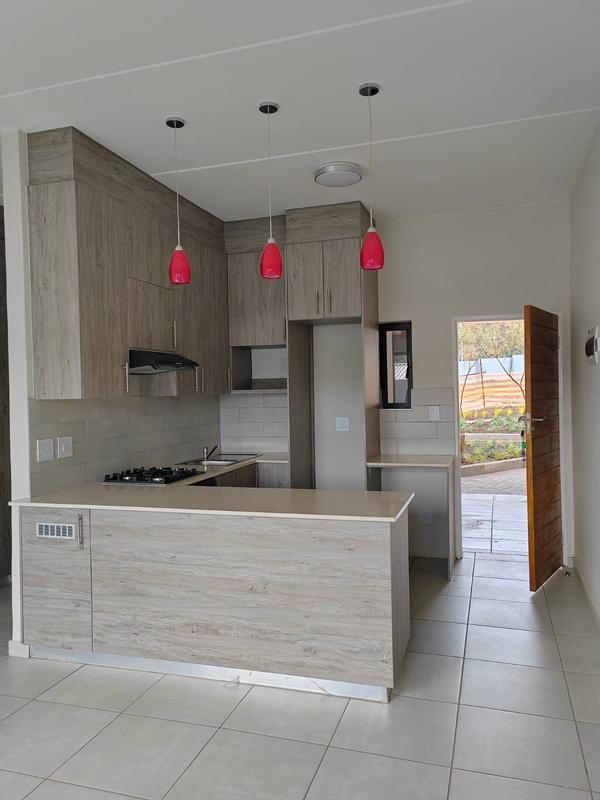 2 Bedroom Property for Sale in Mondeor Gauteng