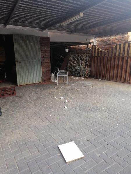 3 Bedroom Property for Sale in Petersfield Gauteng