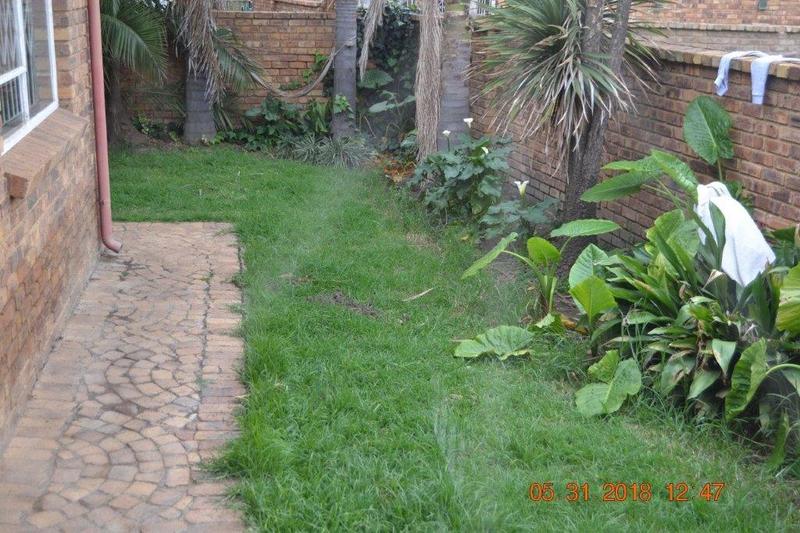 3 Bedroom Property for Sale in Petersfield Gauteng
