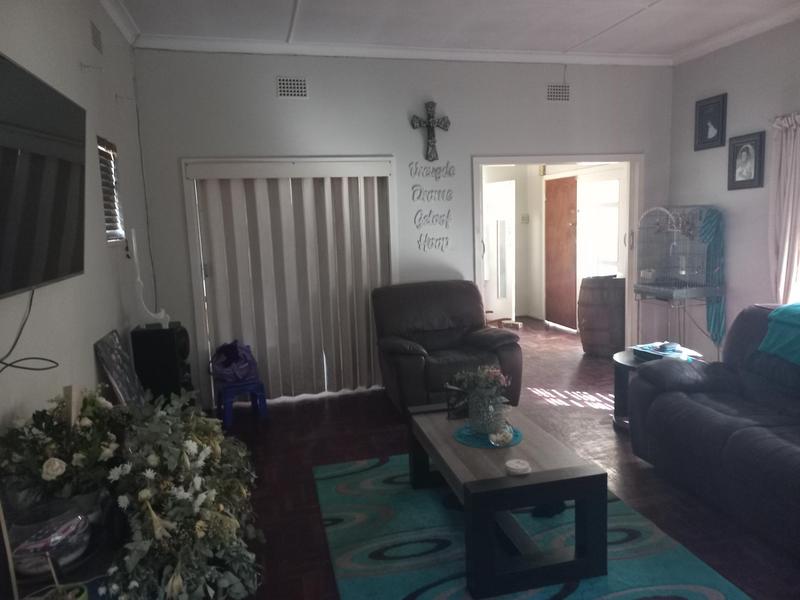 4 Bedroom Property for Sale in Lakefield Gauteng