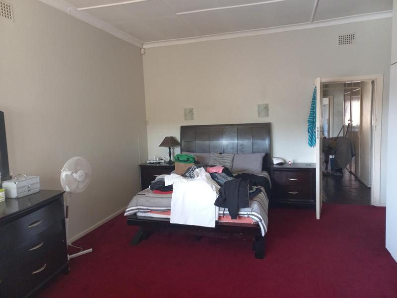 4 Bedroom Property for Sale in Lakefield Gauteng