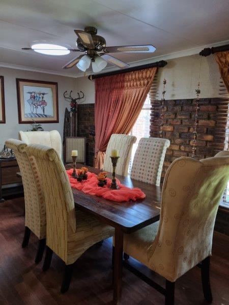 4 Bedroom Property for Sale in Petersfield Gauteng