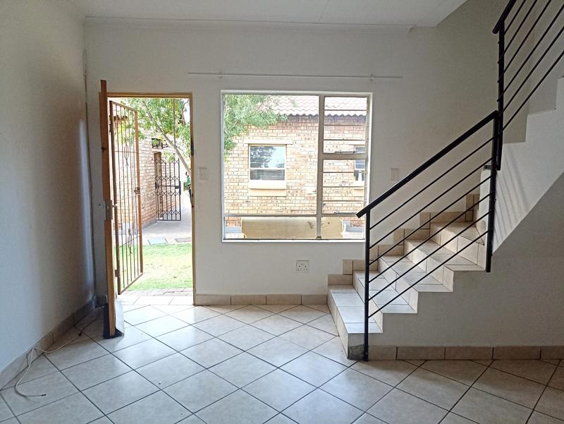 3 Bedroom Property for Sale in Dawn Park Gauteng