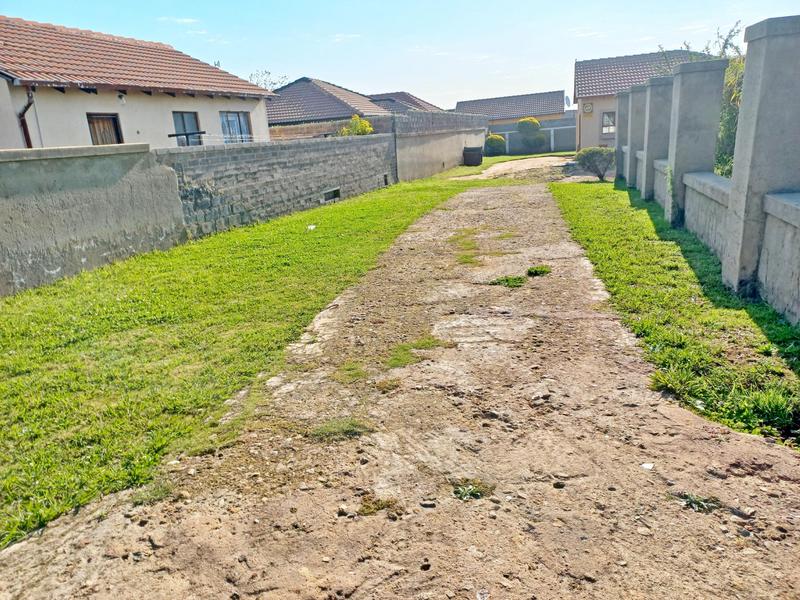 2 Bedroom Property for Sale in Birch Acres Gauteng