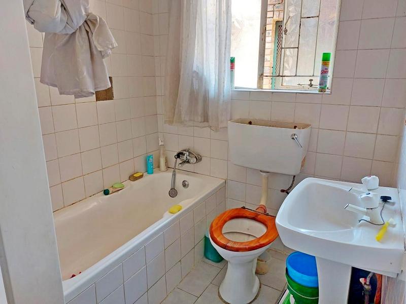 2 Bedroom Property for Sale in Birchleigh Gauteng