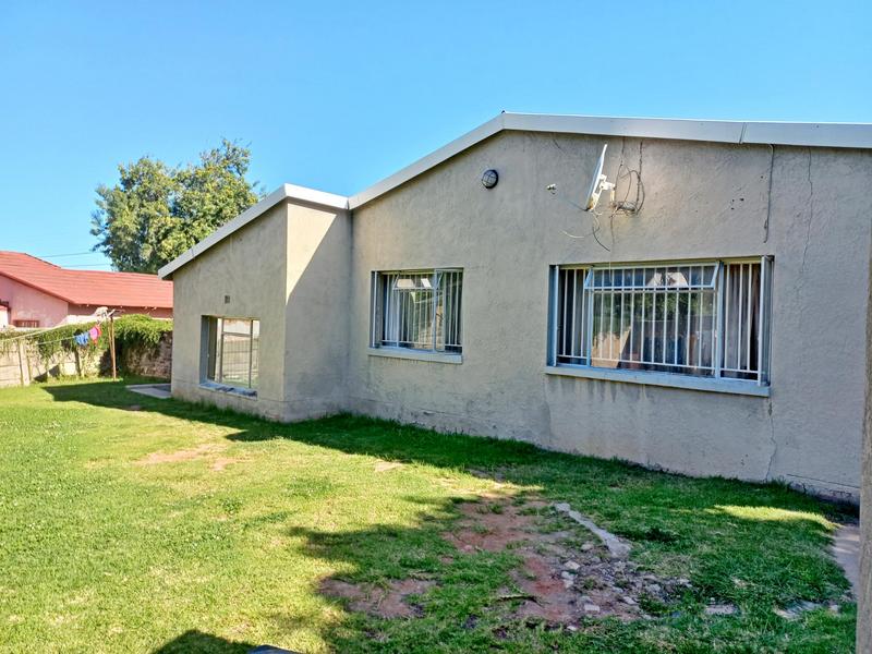 5 Bedroom Property for Sale in Kempton Park West Gauteng