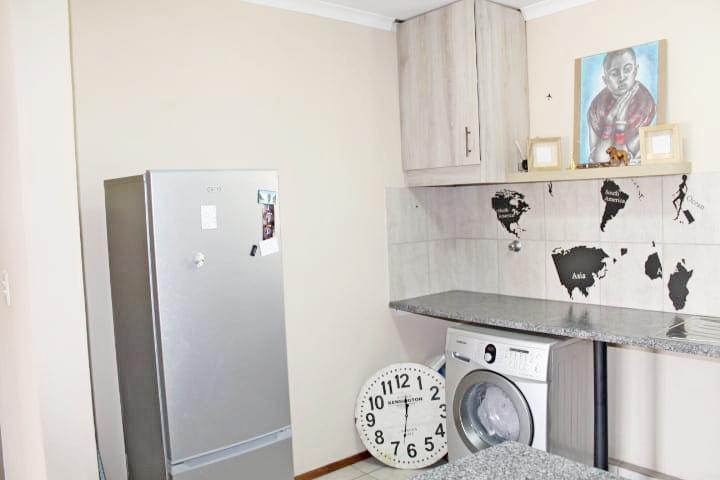 2 Bedroom Property for Sale in Terenure Gauteng