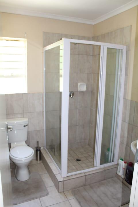 2 Bedroom Property for Sale in Terenure Gauteng