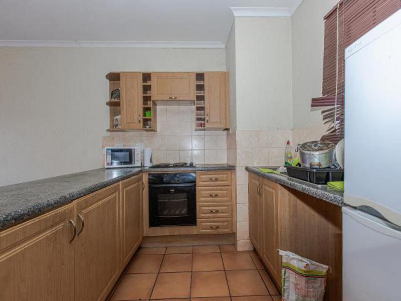 2 Bedroom Property for Sale in Halfway Gardens Gauteng