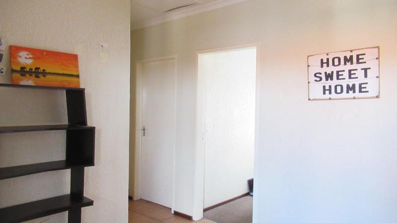 2 Bedroom Property for Sale in Halfway Gardens Gauteng