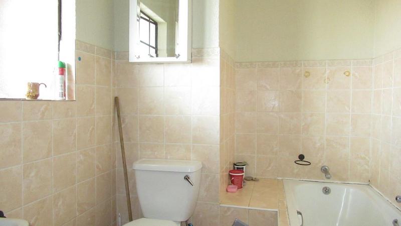 2 Bedroom Property for Sale in Halfway Gardens Gauteng