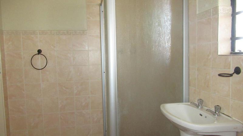 2 Bedroom Property for Sale in Halfway Gardens Gauteng