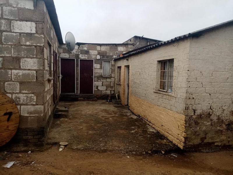 2 Bedroom Property for Sale in Tembisa Gauteng